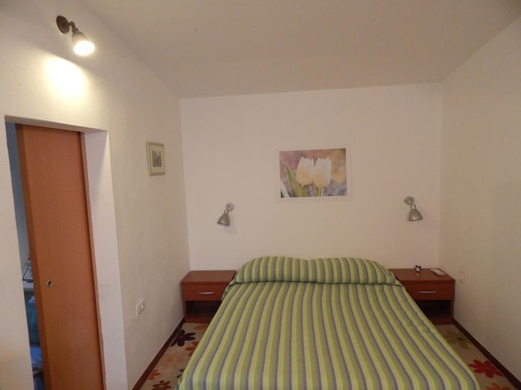 Apartment Tomato Πούλα Δωμάτιο φωτογραφία